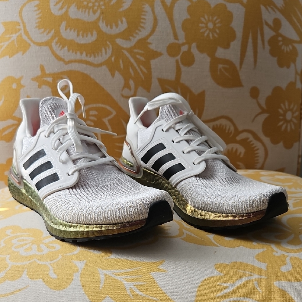 Adidas UltraBoost White Gold Sneakers Women’s 8.5